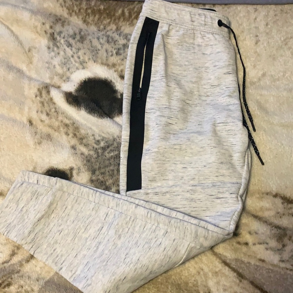 White & black fleece joggers